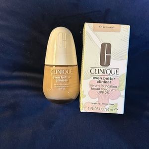 Clinique Foundation